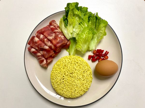酸汤肥牛方便面