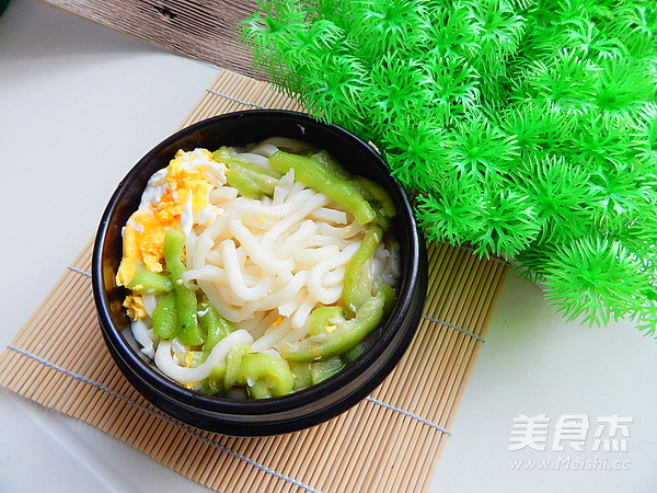 丝瓜鸡蛋乌东面