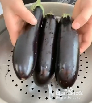 如何自制美味浇汁茄子