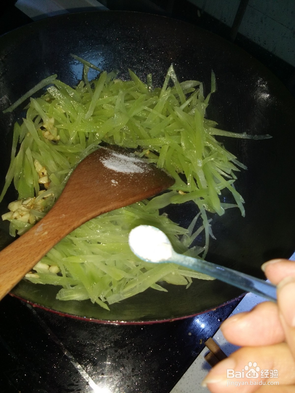 素菜——蒜油莴笋丝