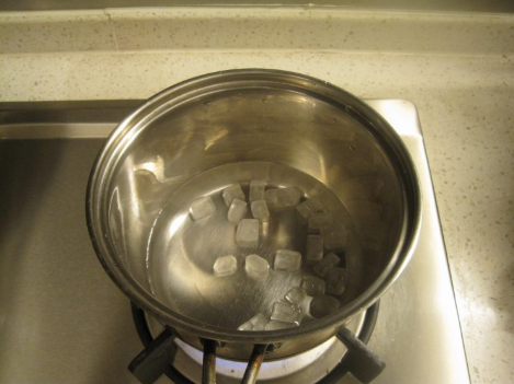 自己做的冰糖葫芦,为什么表面糖不干