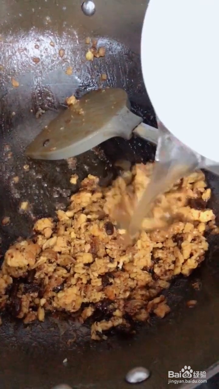 如何自制简单好吃的家常版炸酱面