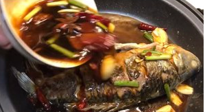 这样做红烧鱼好吃