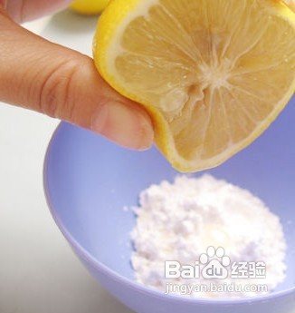 分享柠檬汁美白面膜的方法