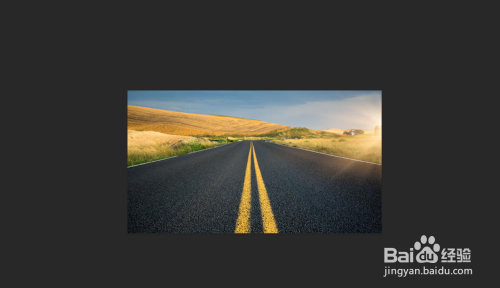 Photoshop制作一个浮在空中的球