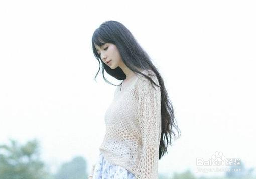 外出拍照应该如何摆pose才能更有气质