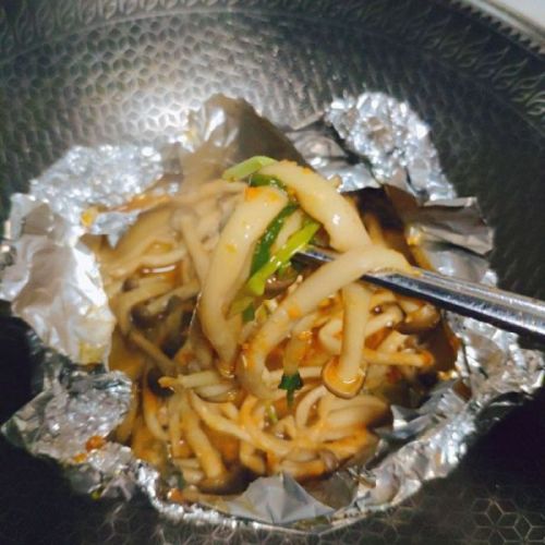 锡纸蟹味菇(加蟹黄酱版)