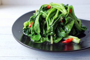 炝炒油菜苗的做法