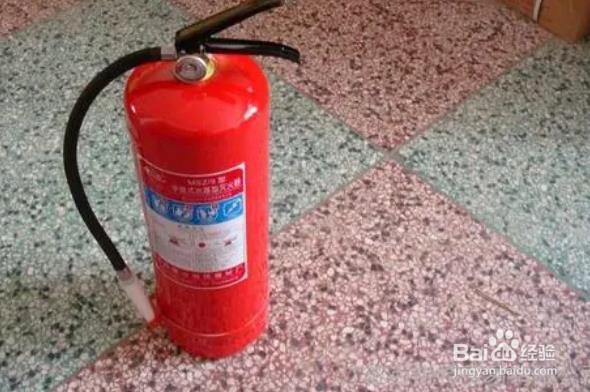 如何保养灭火器