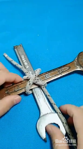 搭接捆绑形成牢固的十字交叉的妙招