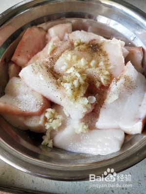 上桌秒光的酥香肥肉（五花肉）不用面包糠和鸡蛋