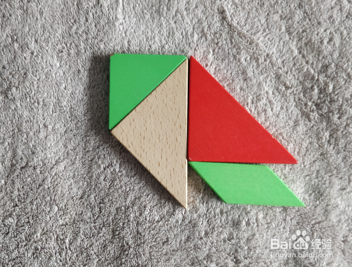 非洲草原上低头的鸟儿用七巧板怎么拼？