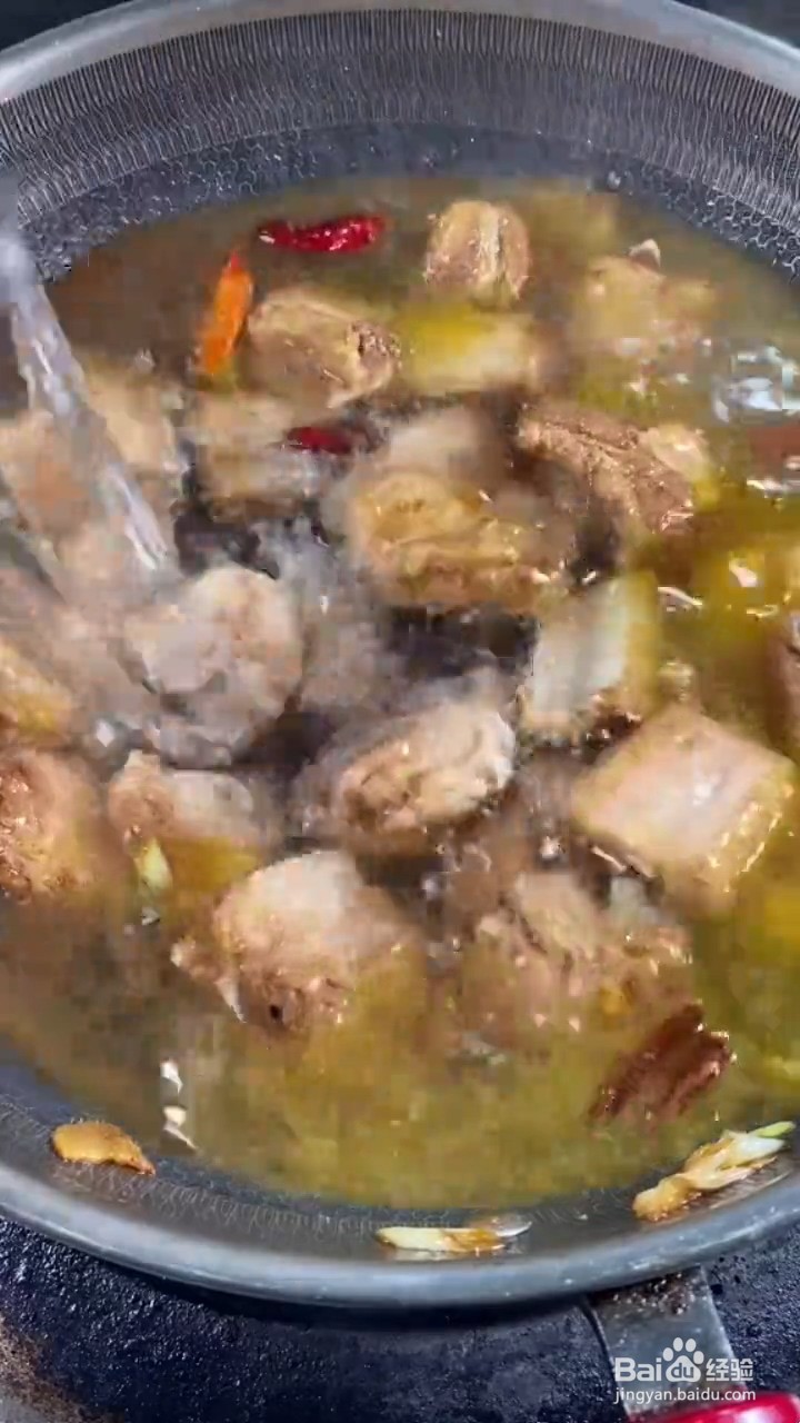 排骨炖粉条如何制作非常好吃