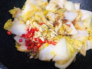 简单晚餐——醋溜白菜片的制作方法