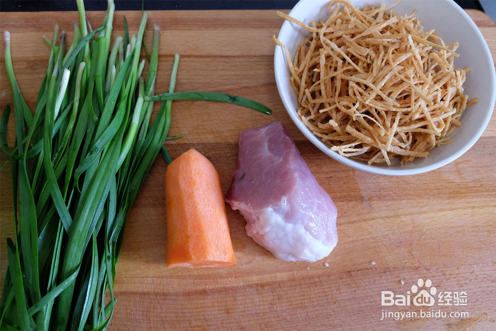 馓子炒绿豆芽的做法