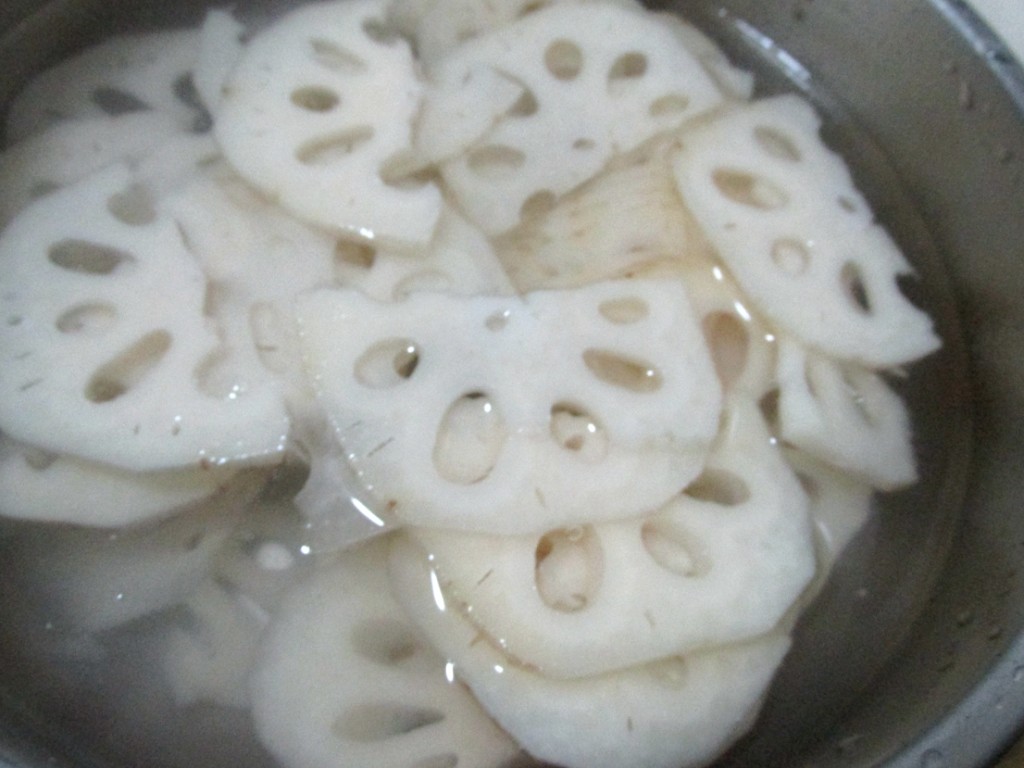 素炒莲藕的做法 ,这样的家常菜等着你来做!