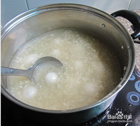 制作酒酿汤圆