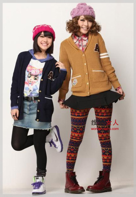 怎样搭配花样羊绒衫