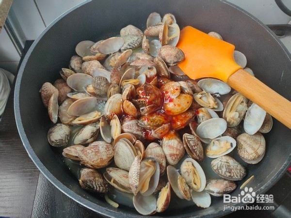 如何制作泰式甜辣蚬子