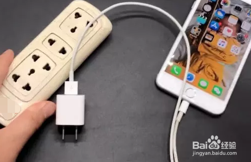 给手机充电有哪些错误的方法