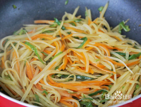 家庭自制土豆丝卷饼