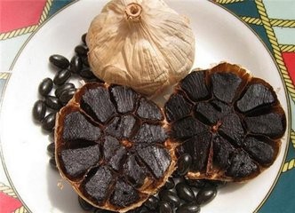 电饭煲制作黑蒜的方法