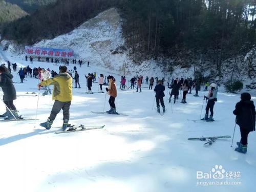 黄冈英山毕升温泉游玩攻略