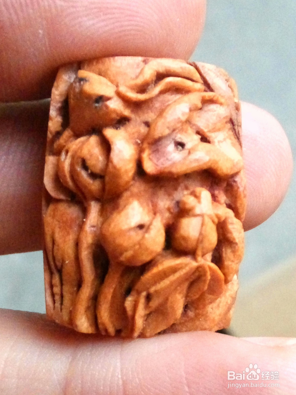 桃核雕刻金玉满堂方牌过程