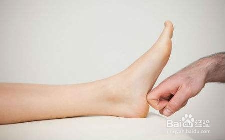 夏天脚臭味怎么去除?