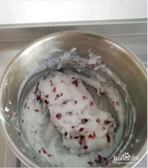 蔓越莓牛奶小方的做法