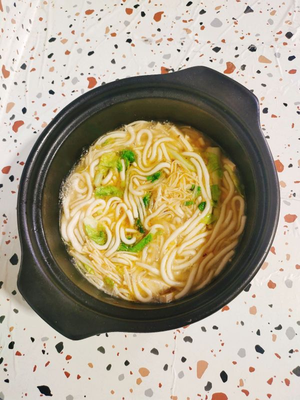 砂锅酸汤土豆粉