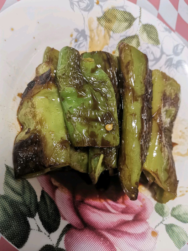 混搭隆香猪脚饭