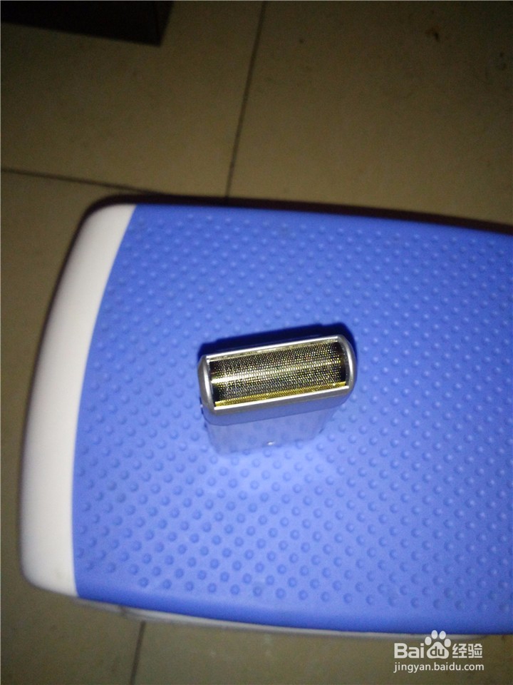 往复式充电剃须刀（烟斗 SC-W301U）开箱晒物