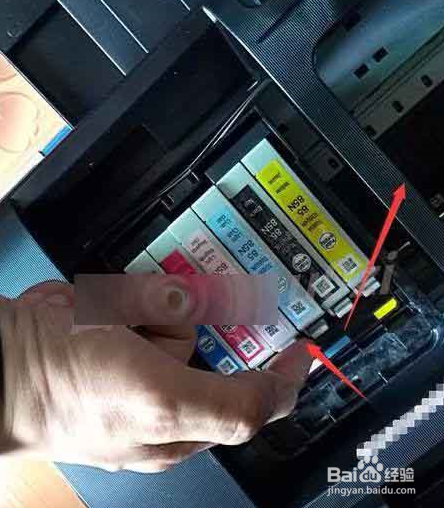Epson爱普生R330怎么拆除墨仓盖子如何取出墨盒