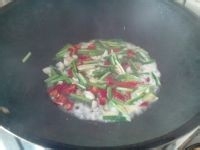 酒香韭菜辣炒鱿鱼