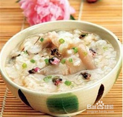 女人经期喝6款粥 补血养颜