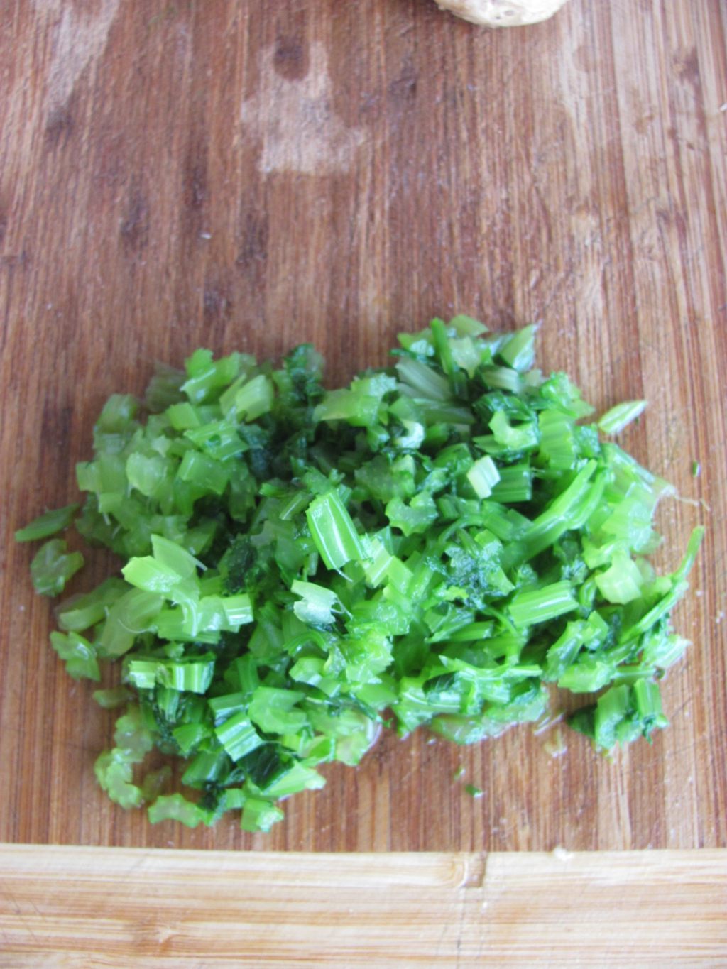 教你做芹菜肉末粥，味道美极了