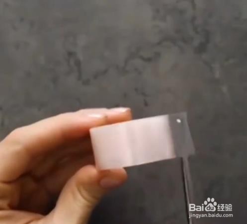 眼睑悬垂化妆怎么办