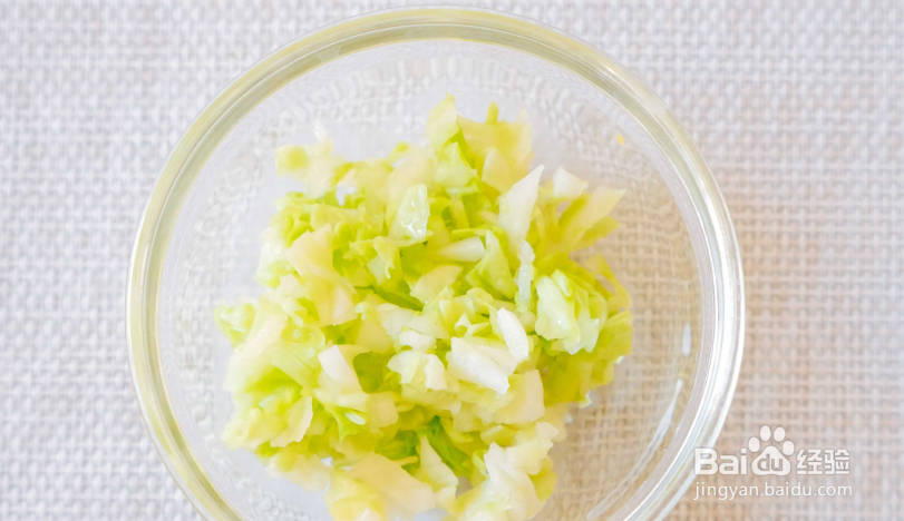 如何制作美味的山药鲜虾杂粮粥?