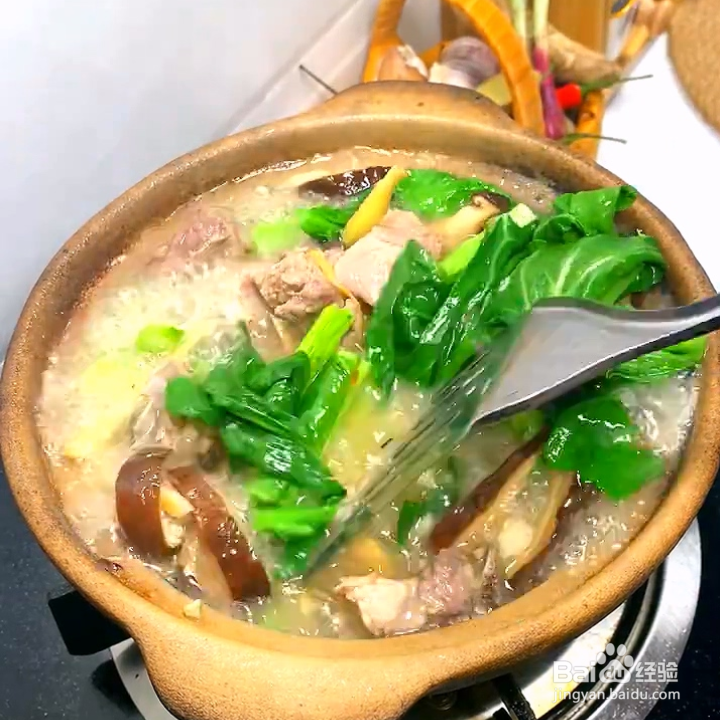 春菜排骨煲的潮汕做法窍门