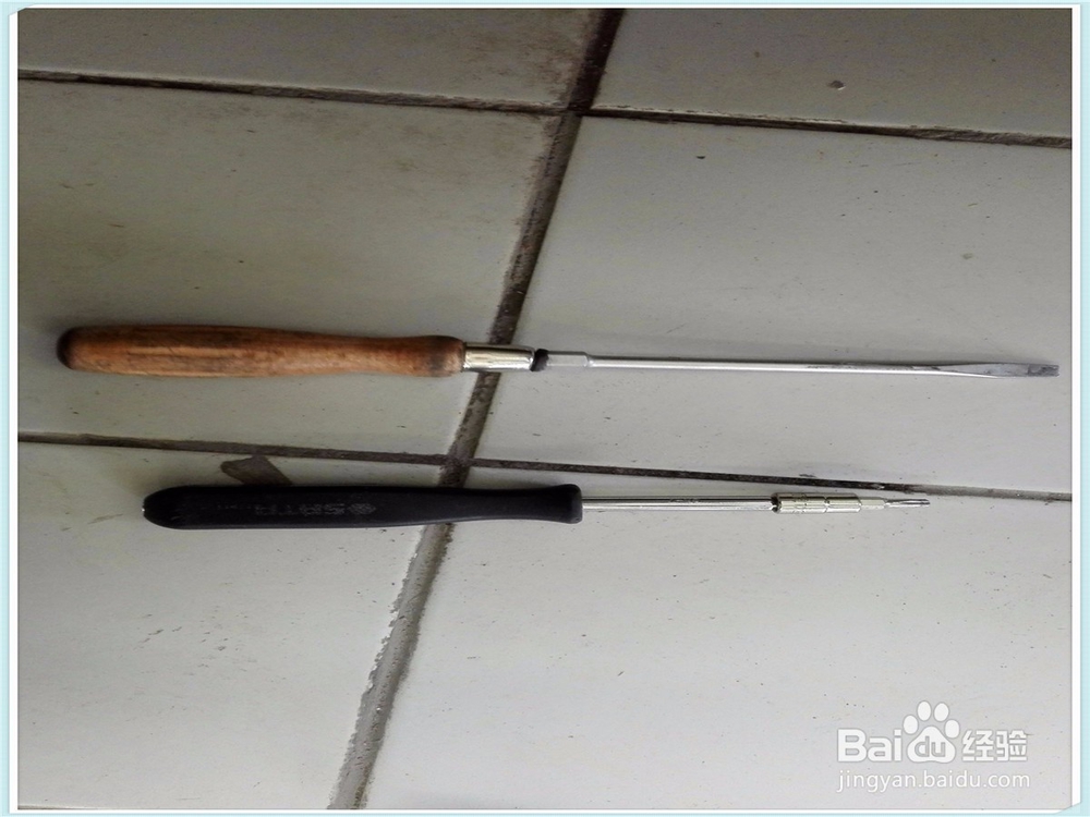 名爵3系的后视镜怎么拆卸