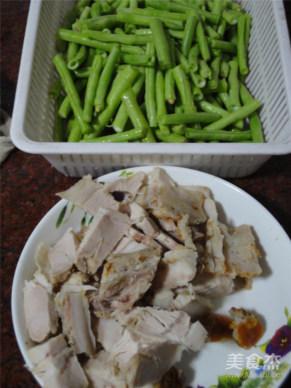 豆角炒烧肉的做法
