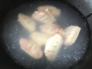 空气炸锅烤鸡翅中
