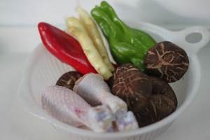 怎么做花菇嫩姜滑炒鸡