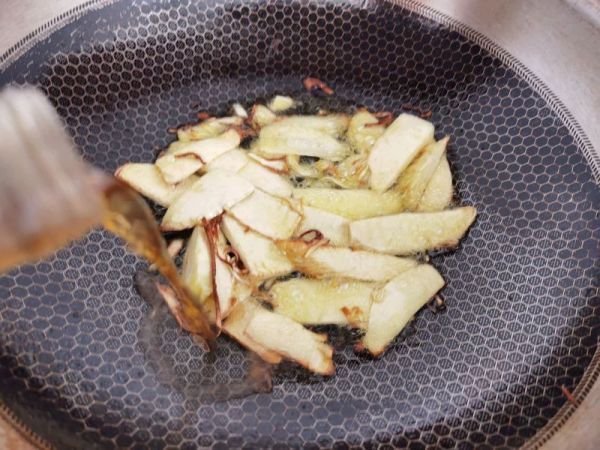 冬笋萝卜炒荠菜