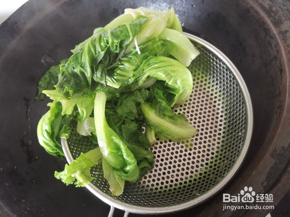 生菜叶拌胡萝卜丝