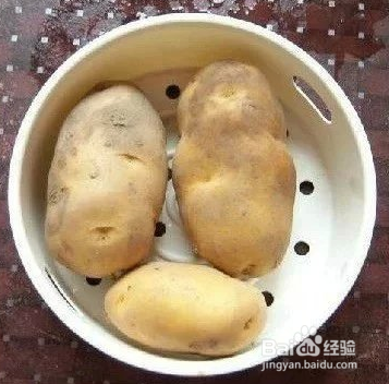 自制美味的炸薯条