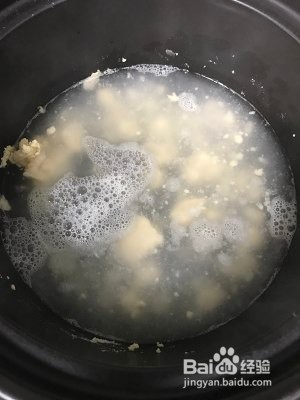 美食汤羹--奶油蘑菇汤