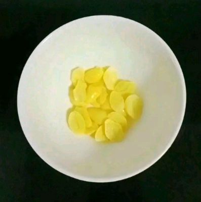 白果百合银耳汤