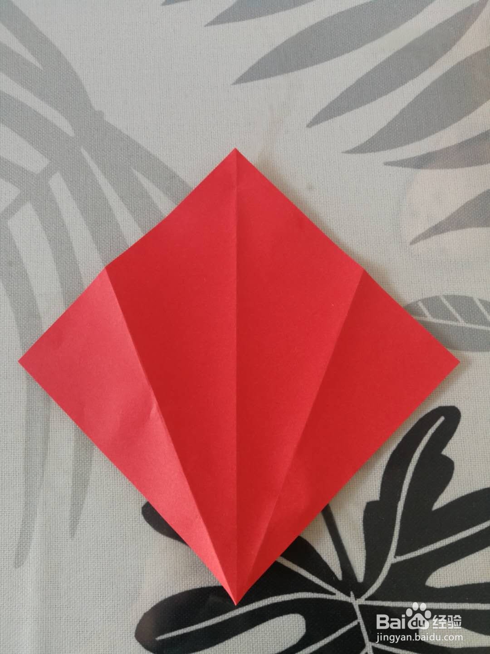 折纸——漂亮小鲤鱼的做法